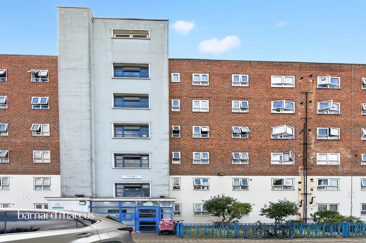 Goldsmith Road, London, photo 7