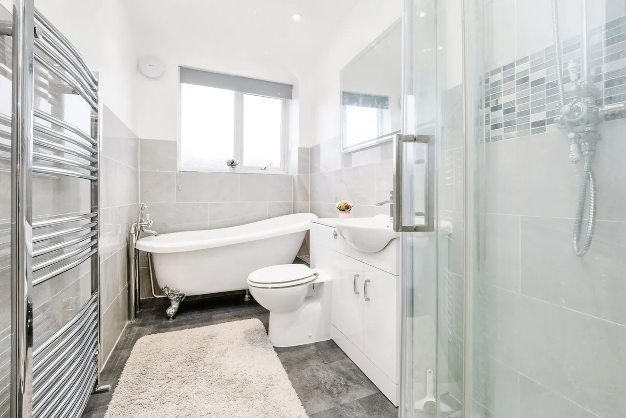 Whybridge Close, Rainham, RM13, photo 15