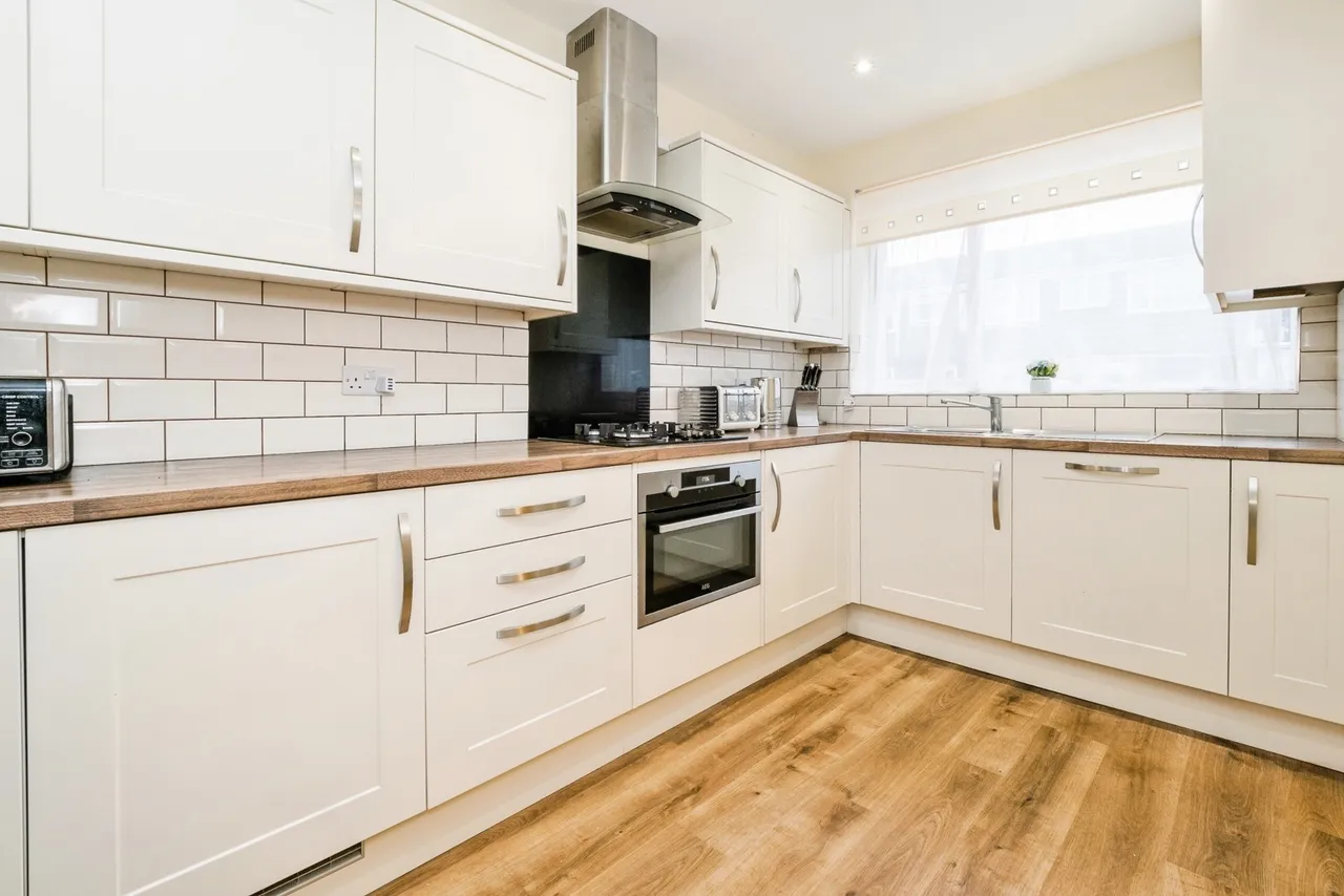 Whybridge Close, Rainham, RM13, photo 5