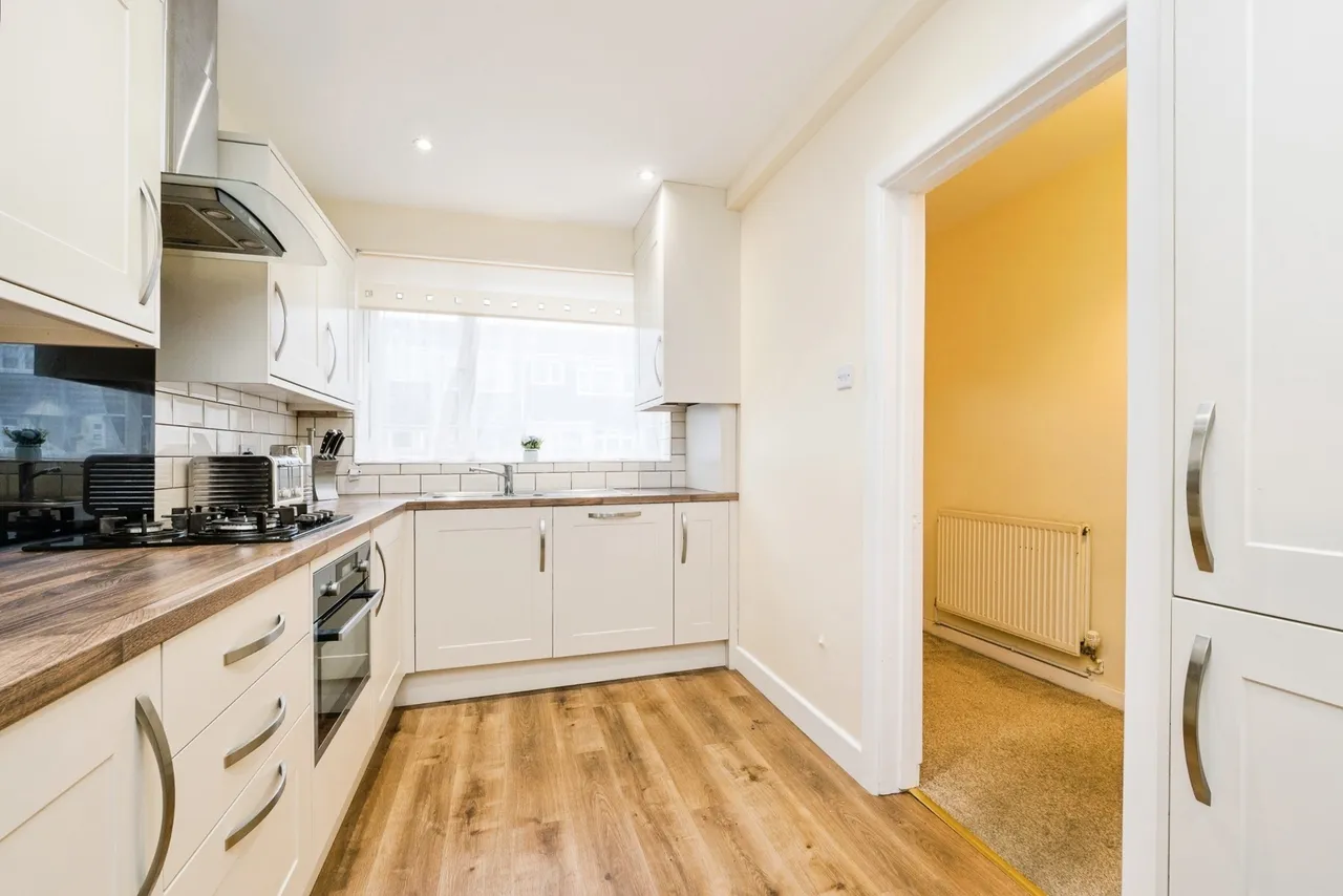 Whybridge Close, Rainham, RM13, photo 7