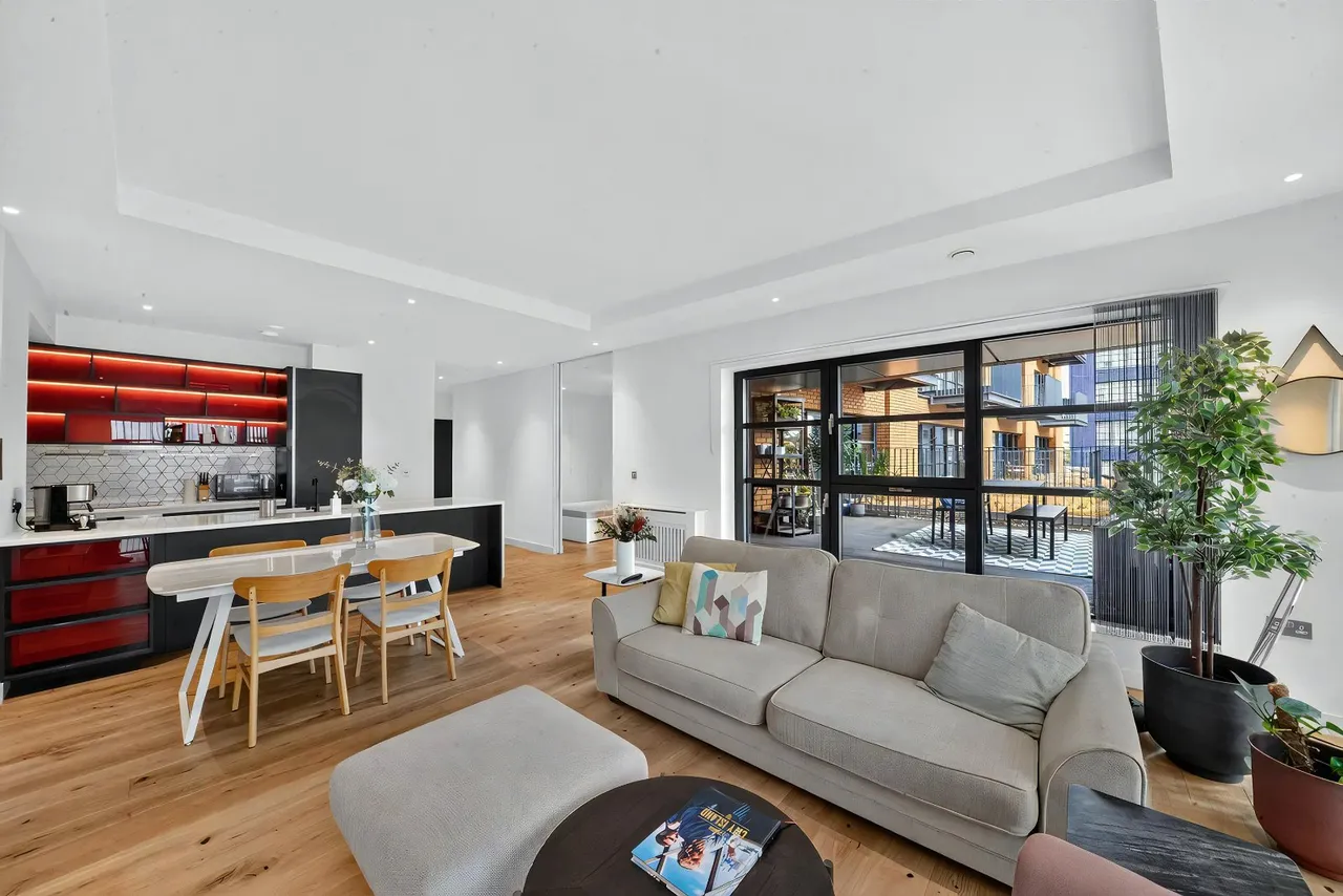 Astell House, 35, Lyell Street, City Island, London, E14, photo 5