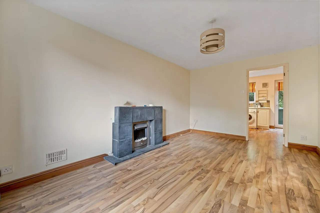 Plover Close, Oakham, LE15, photo 3