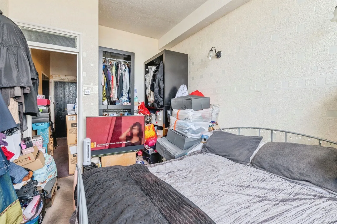 Princess Margaret Road, East Tilbury, Tilbury, photo 6