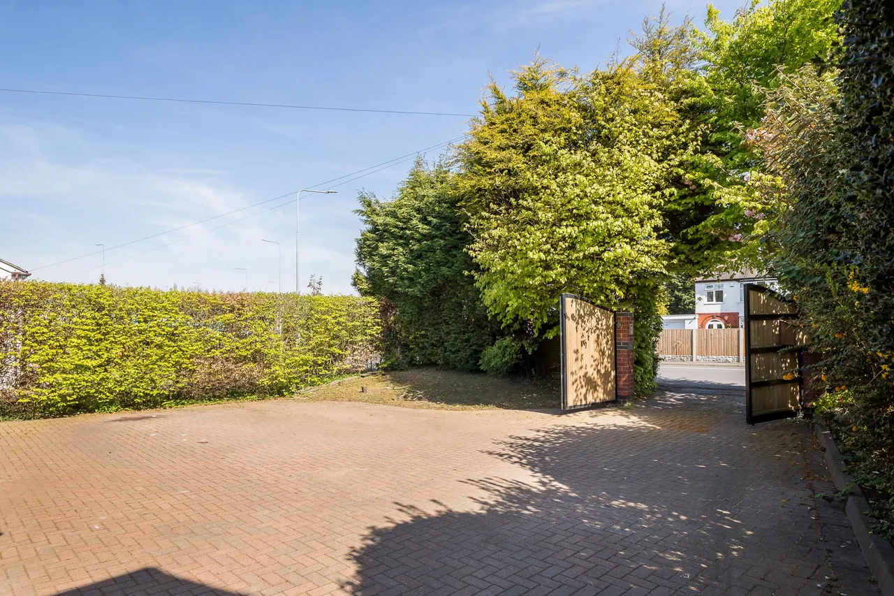 Whitby Lane, Chester, CH1, photo 40