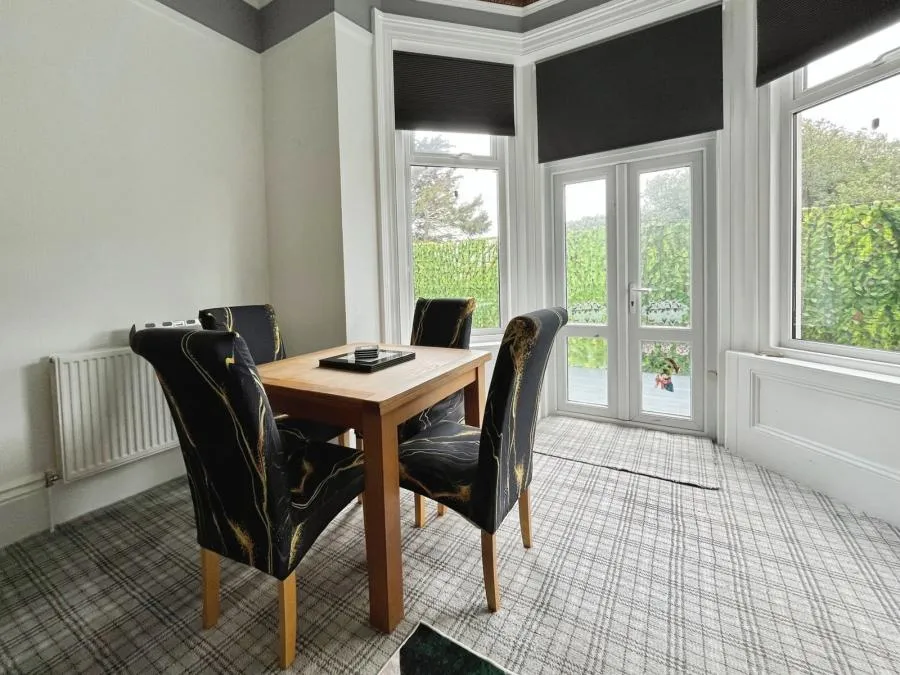 St. Boniface Road, Ventnor, PO38, photo 9