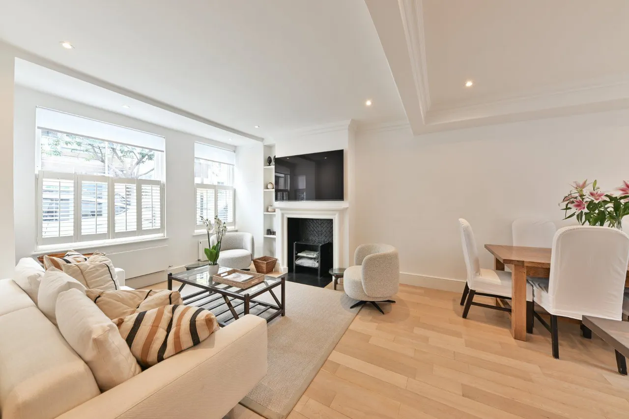 Redcliffe Road, Chelsea, London, SW10 9NR, photo 3