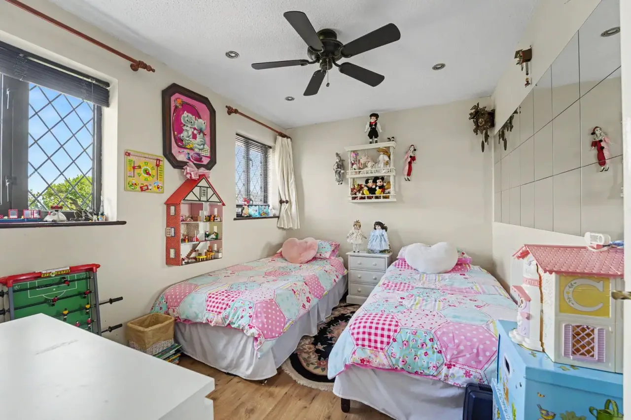 Kings Pond Close, Dunton, SG18, photo 16