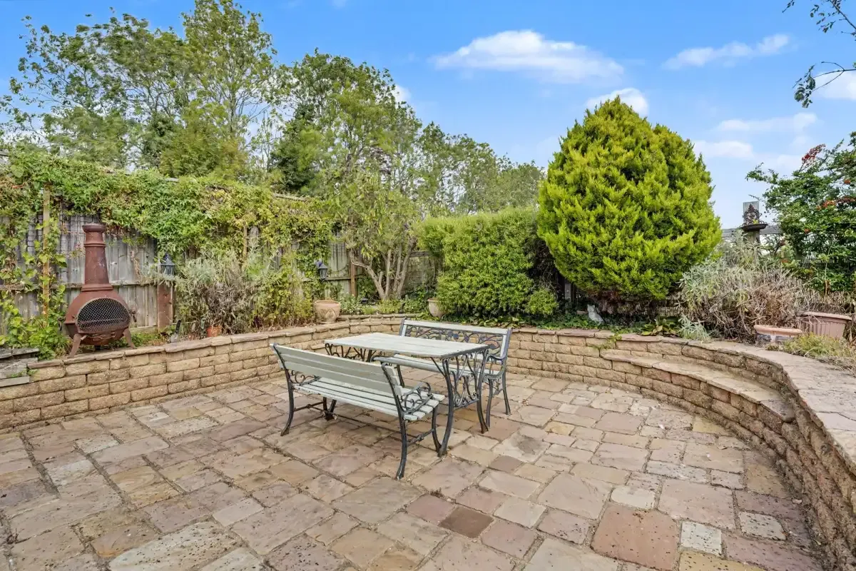 Kings Pond Close, Dunton, SG18, photo 24