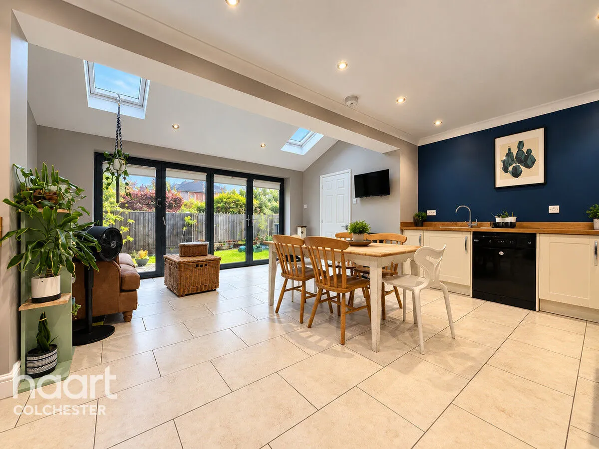 The Paddocks, Bures, CO8, photo 2