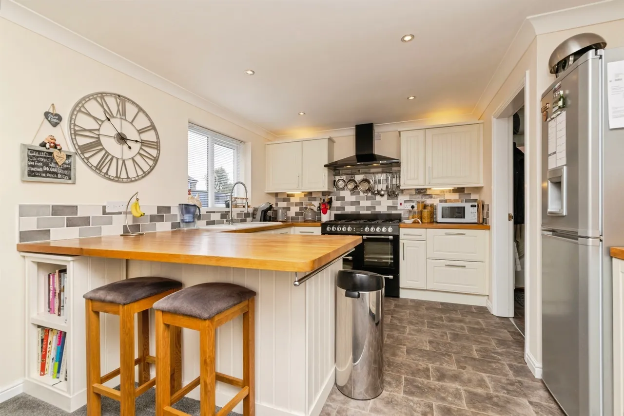 Cottingham Grove, Thornley, DURHAM, photo 4