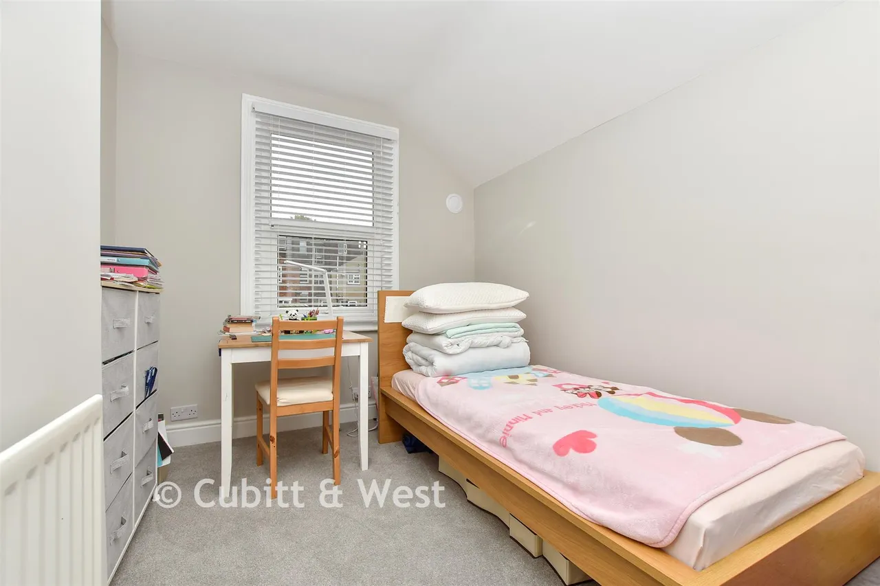 Tharp Road, Wallington, SM6, photo 10