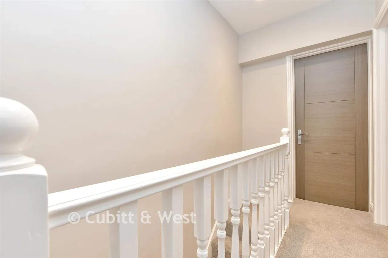 Tharp Road, Wallington, SM6, photo 15