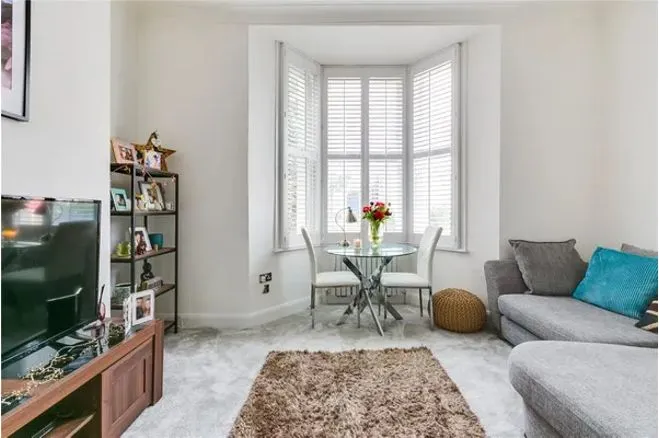 45 Elsynge Road, London, photo 2