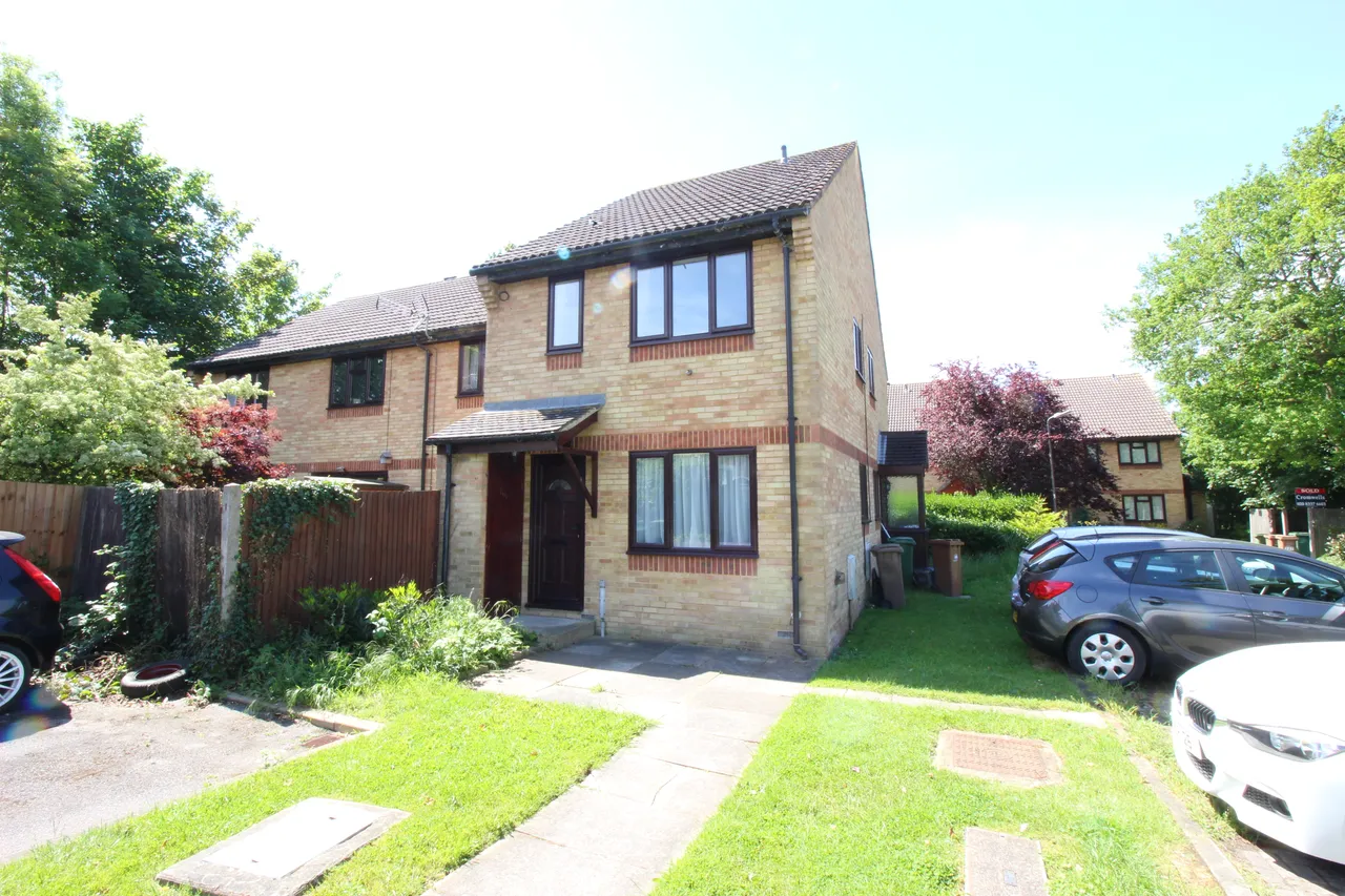 1 bed property to rent — Boscombe Road, WORCESTER PARK, Surrey, Worcester Park, KT48PJ