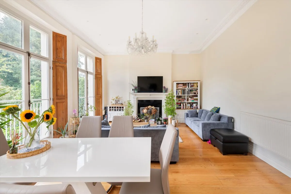 2 bed flat for sale, Buckland Crescent, London, NW3