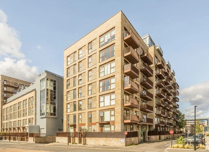 Wray Avenue, Silvertown, E16, photo 2