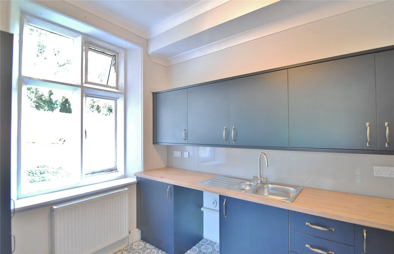 Gunhouse Lane, Bowbridge, GL5, photo 5