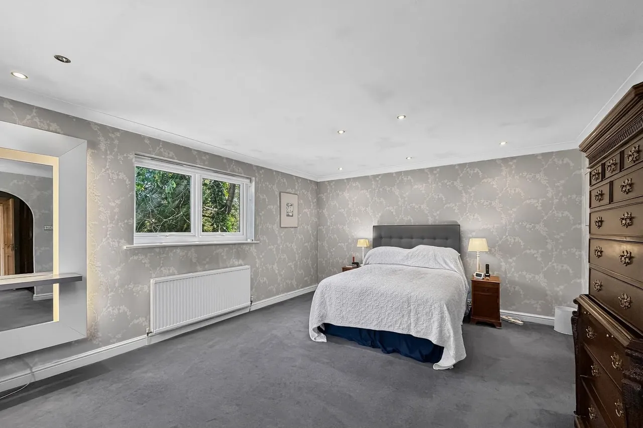 The Coppice, Hale Barns, Cheshire WA15 0DU, photo 41