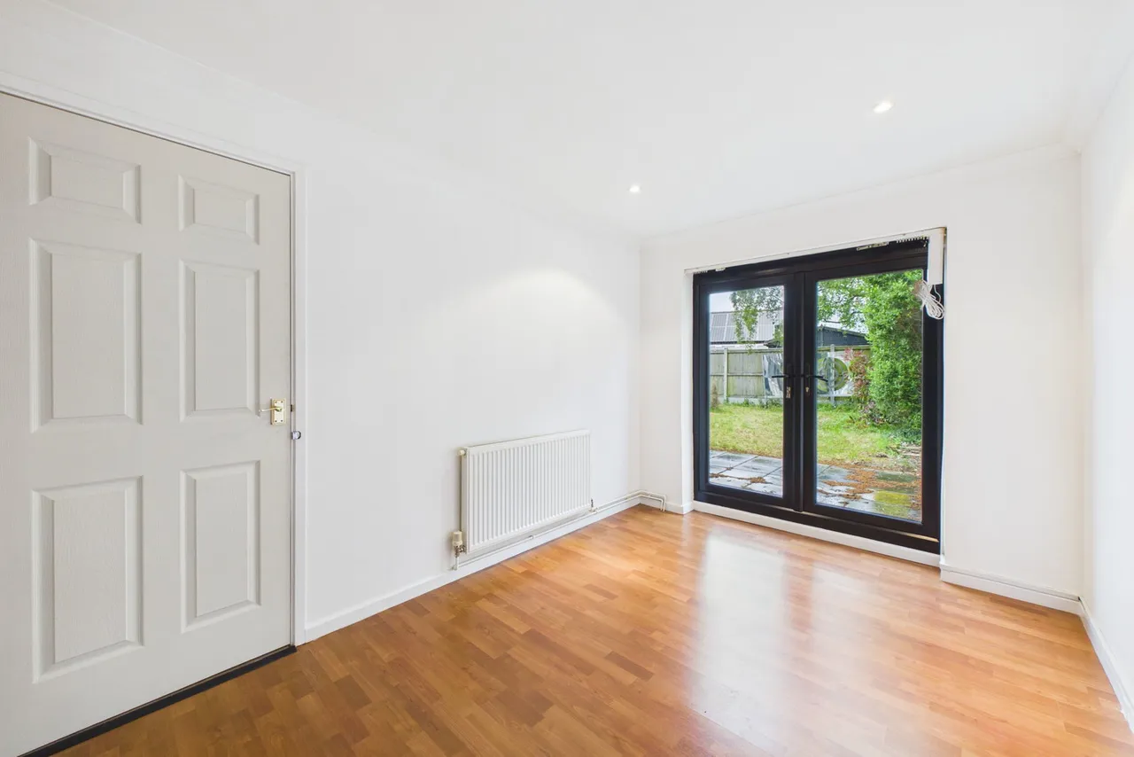 Northfield Gardens, Wymondham NR18, photo 8