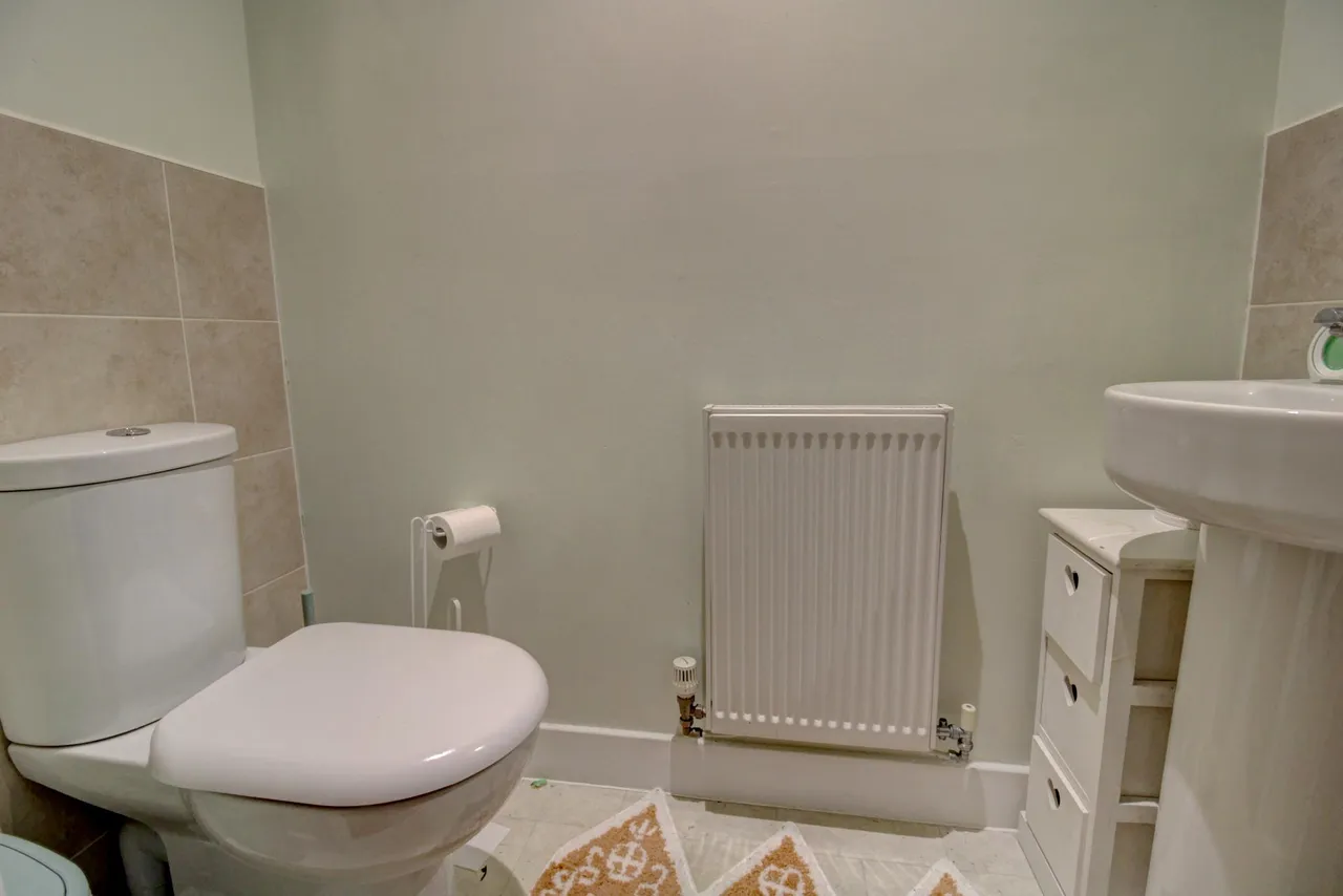 Reeds Meadow, Redhill, RH1, photo 5