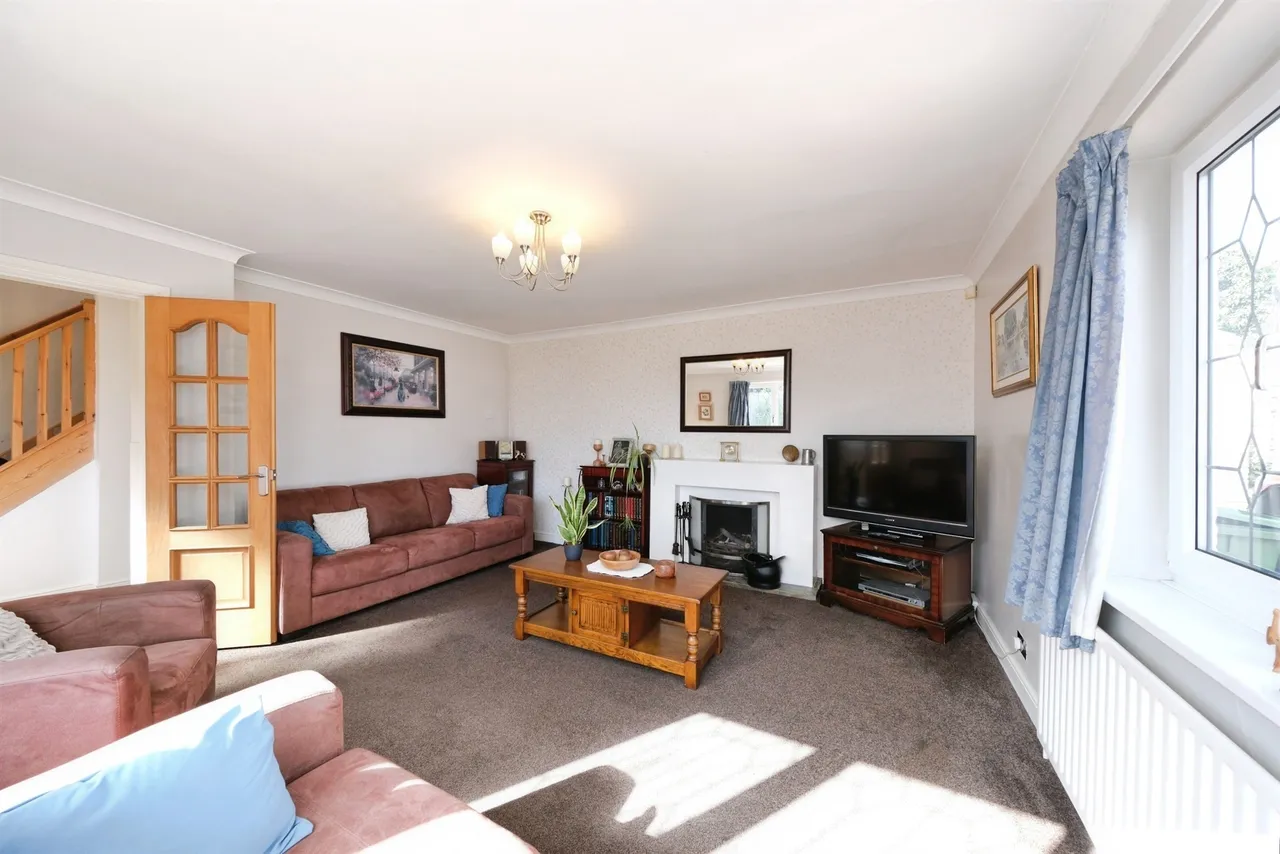 Brook Lane, Clowne, Chesterfield, photo 4