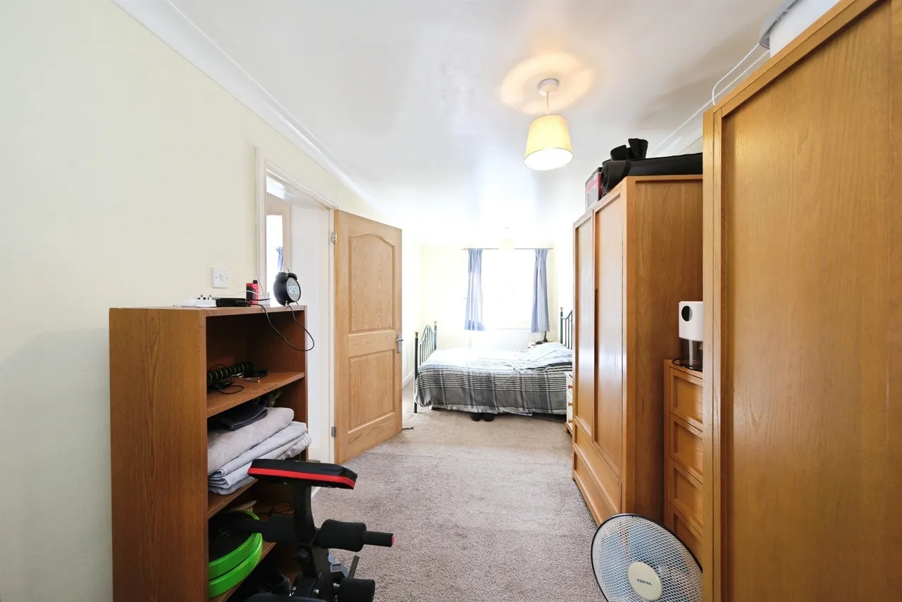 Brook Lane, Clowne, Chesterfield, photo 9