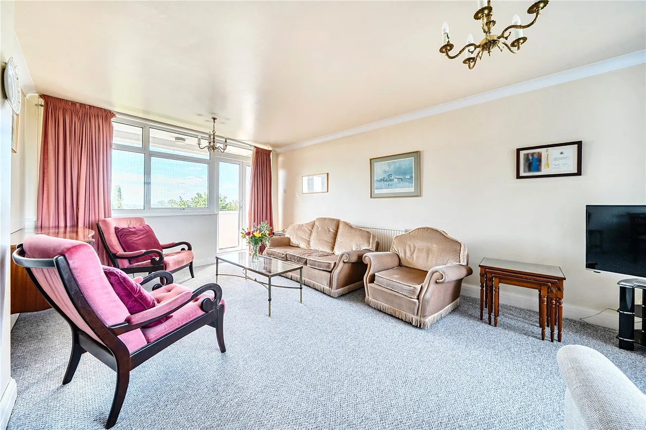 The Knoll, Ealing, W13, photo 7