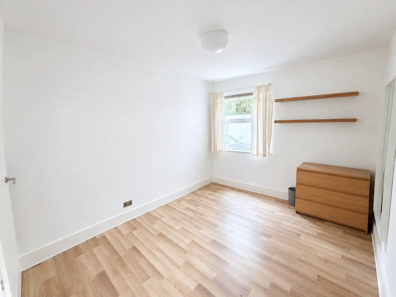 Aeneas Court, Nottingham, NG5, photo 9