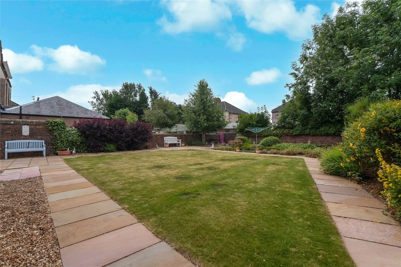 Glasgow Road, Falkirk, Stirlingshire, FK1, photo 20