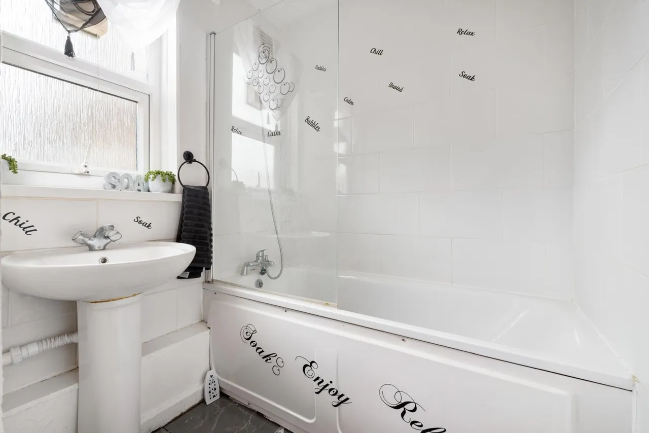26 Clifton Way, London, photo 7