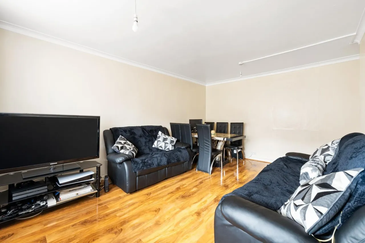 26 Clifton Way, London, photo 5