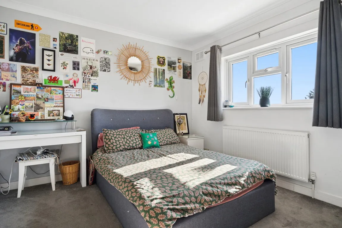 Cranbourne Road, Northwood, HA6, photo 10
