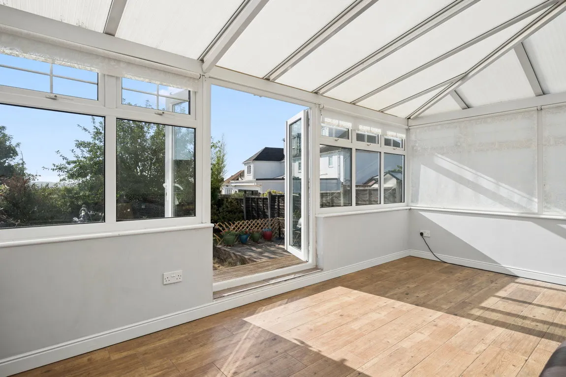 Cranbourne Road, Northwood, HA6, photo 6