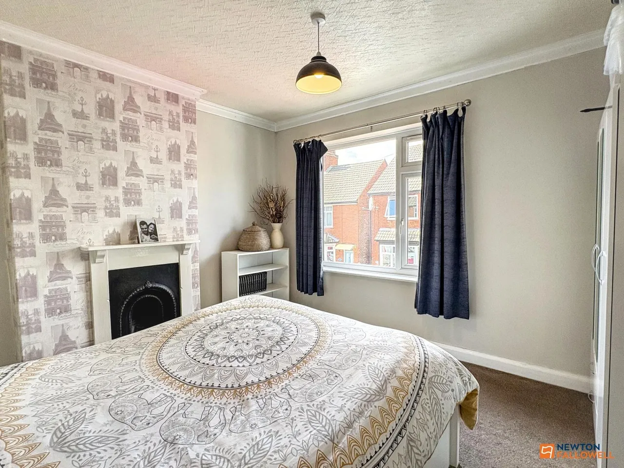 Crescent Road, Hugglescote, LE67, photo 12