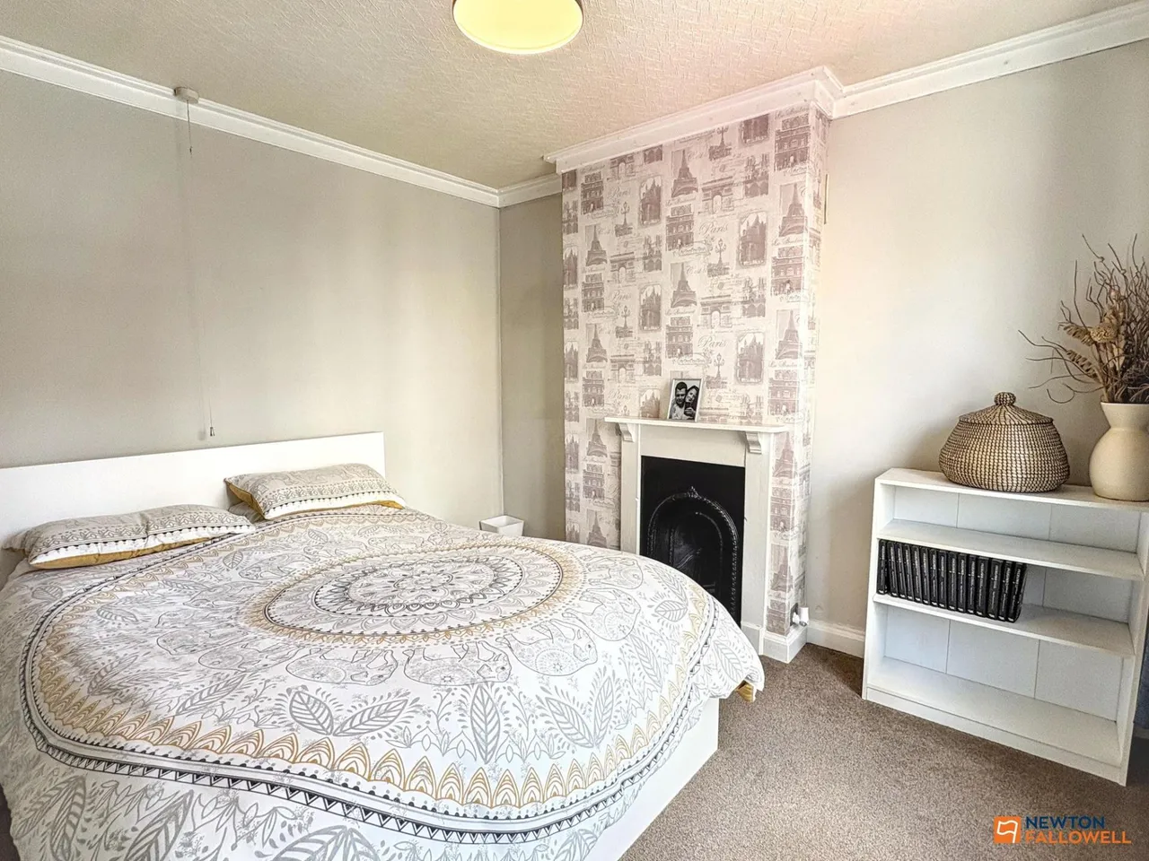 Crescent Road, Hugglescote, LE67, photo 13
