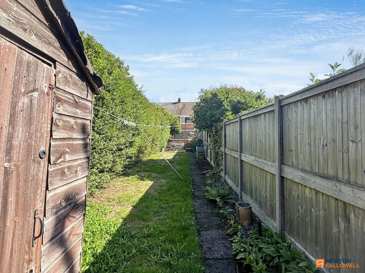 Crescent Road, Hugglescote, LE67, photo 18
