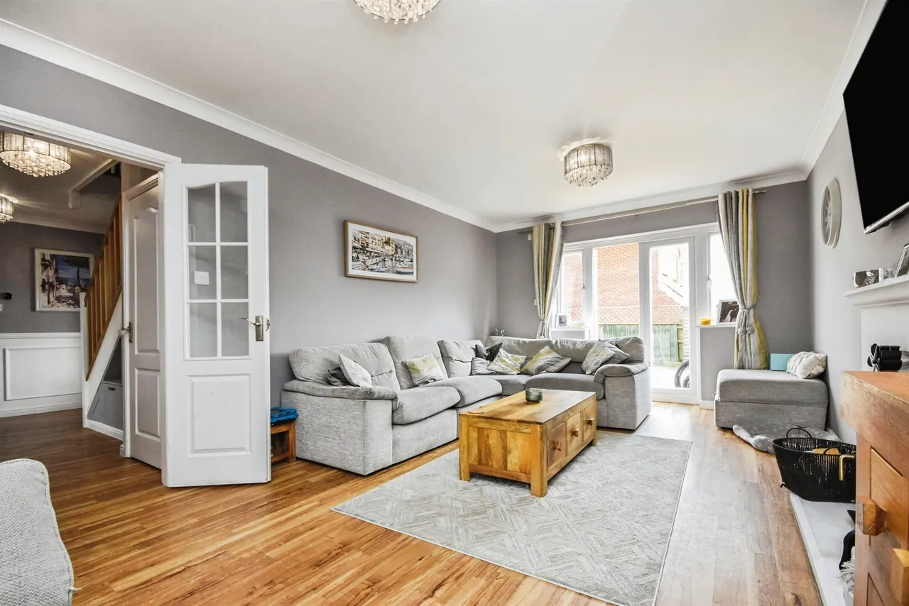 Cordwainer Close, Kedington, Haverhill, photo 2