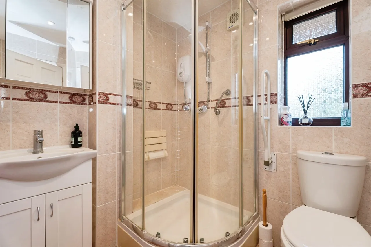 Pearsons Close, Holt, photo 11