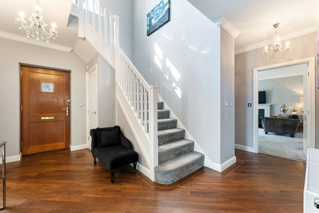 Top Park Close, Lymm, photo 16