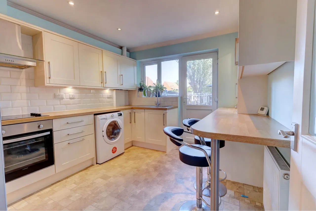 Miersfield, High Wycombe, HP11, photo 2