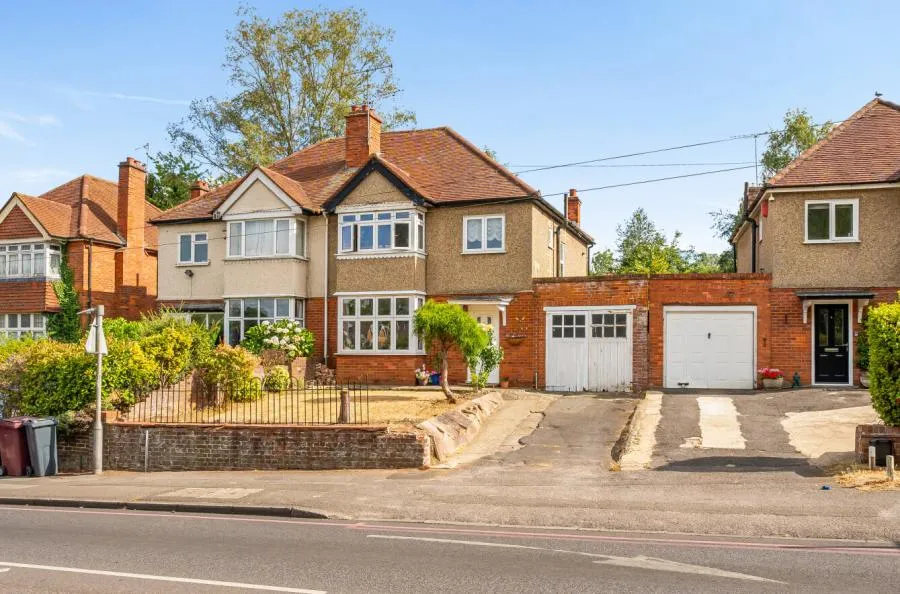 3 bed house for sale, Norcot Road, Tilehurst, RG30