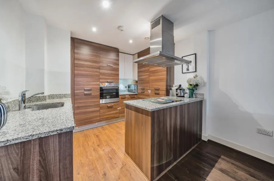 Bromyard Avenue, W3, photo 11
