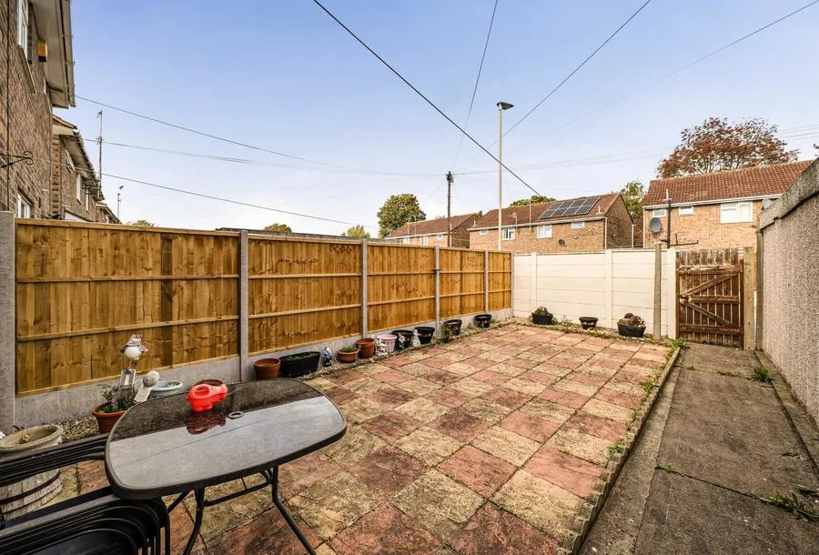 Carter Road, Cheltenham, GL51, photo 7