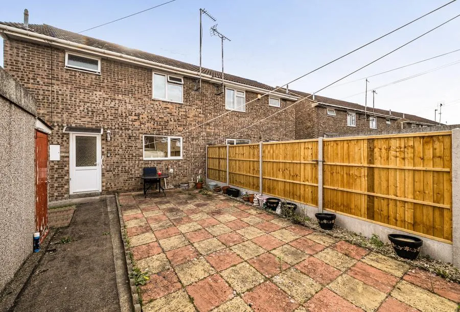 Carter Road, Cheltenham, GL51, photo 17