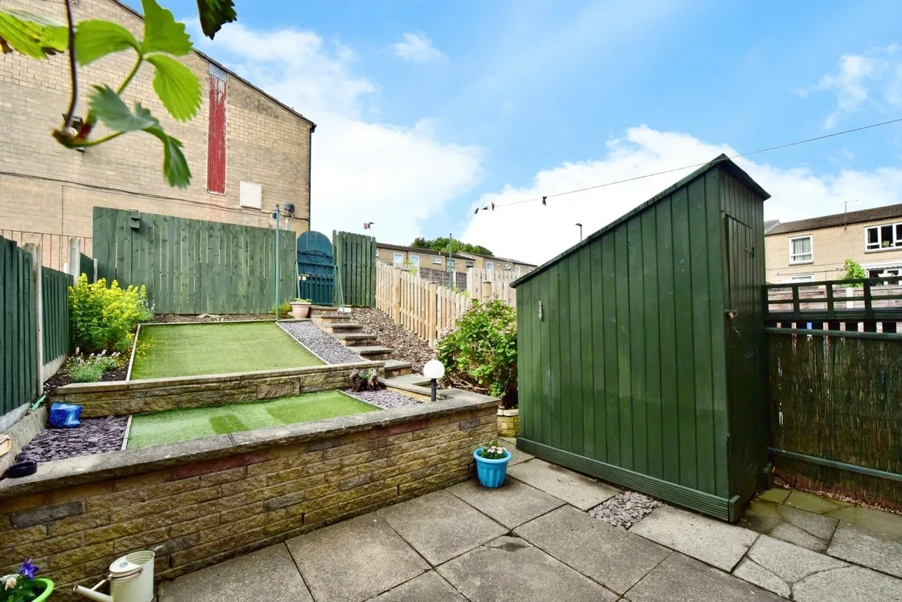 Scraith Wood Drive, Sheffield, S5, photo 4