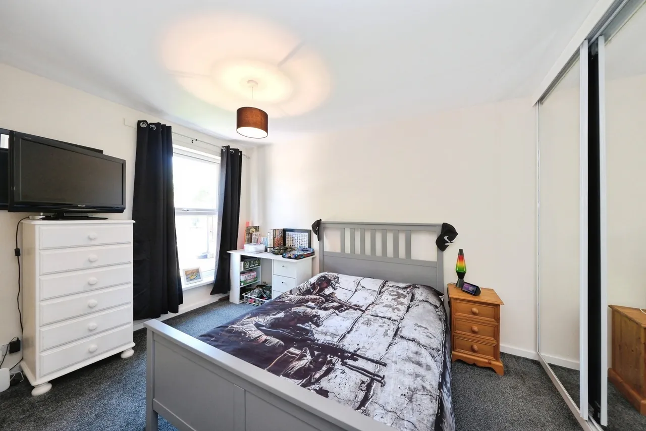 Scraith Wood Drive, Sheffield, S5, photo 9