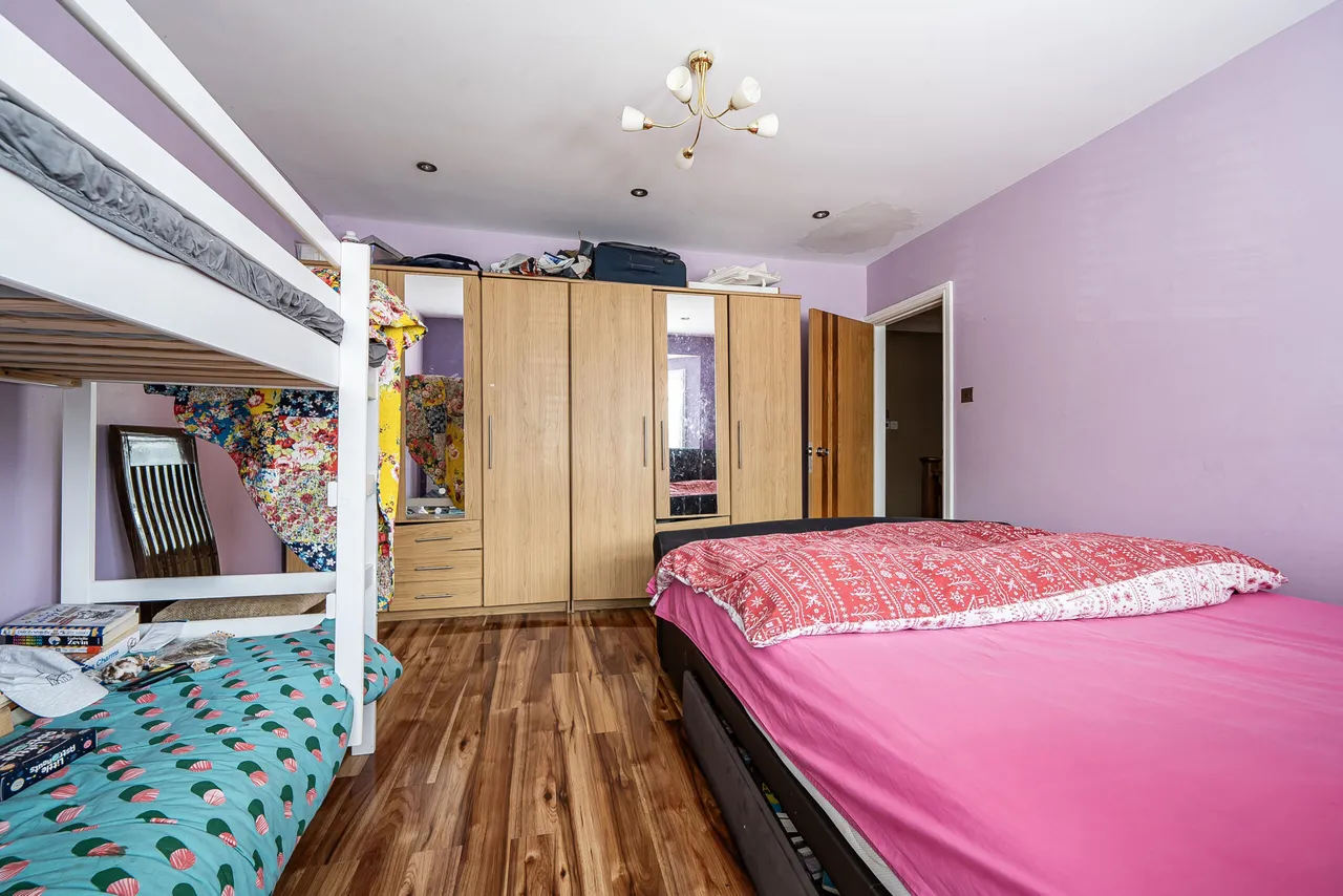 Cedar Avenue, East Barnet, Barnet, Greater London, EN4 8DY, photo 10