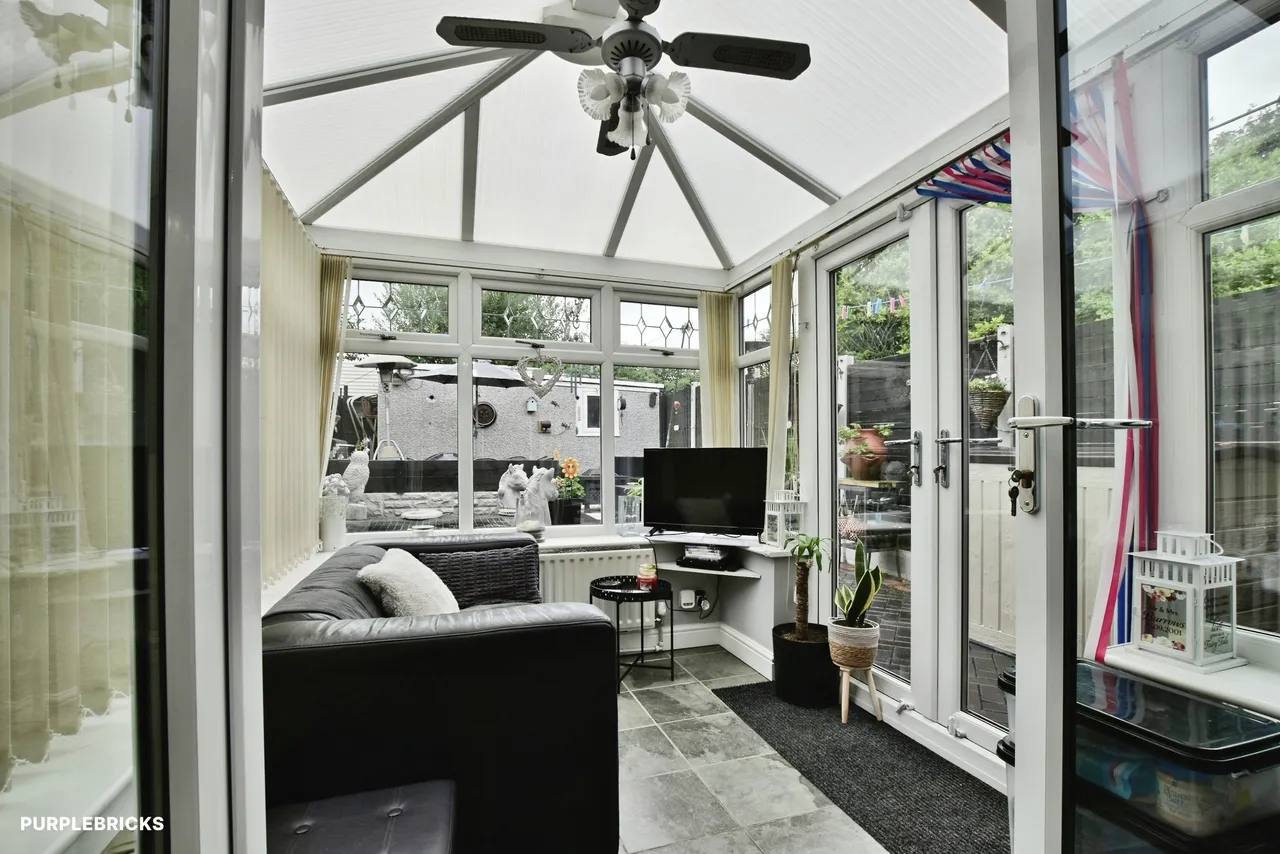 Baron Fold Crescent, Manchester, M38, photo 4