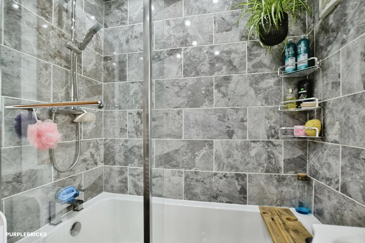 Baron Fold Crescent, Manchester, M38, photo 16