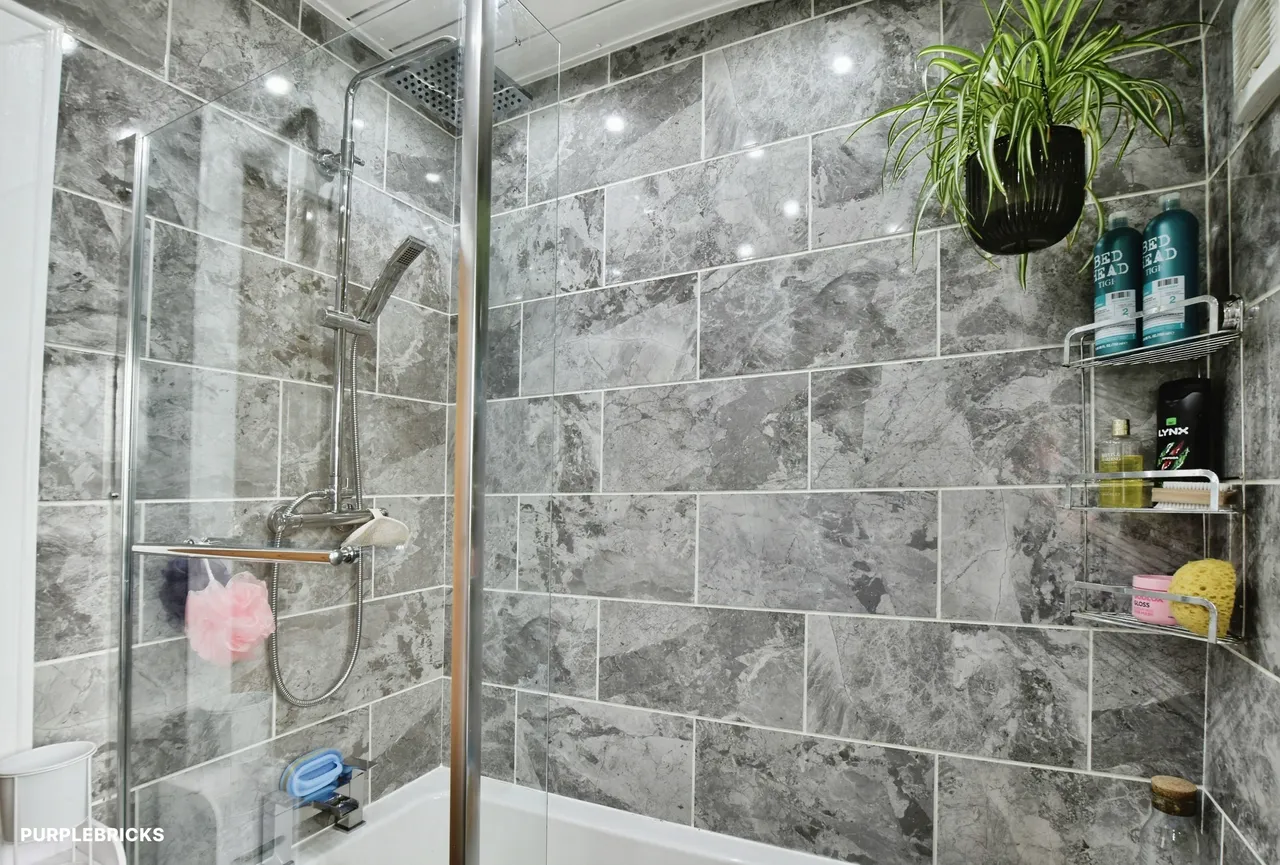 Baron Fold Crescent, Manchester, M38, photo 15